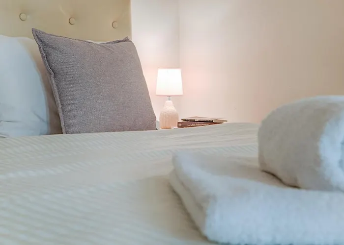 Effie\'S Suites Old Town By Estia